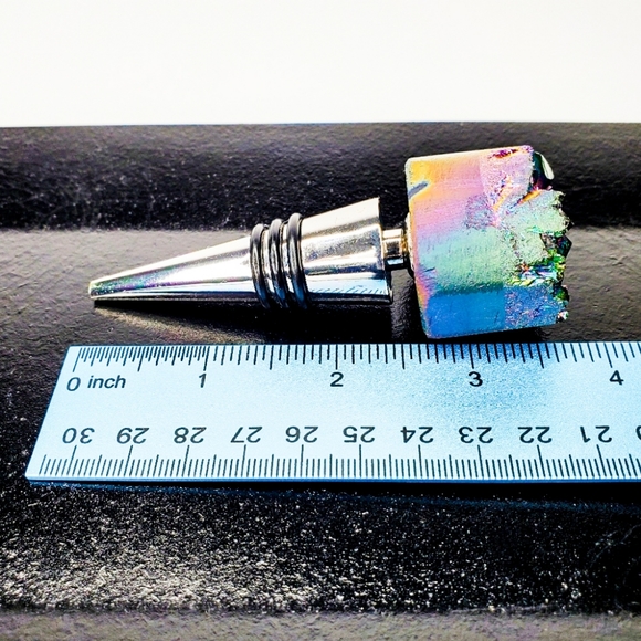 Boho Rainbow Aura Oil Slick Titanium Amethyst Quartz Crystal Wine Bottle Stopper - Picture 11 of 16